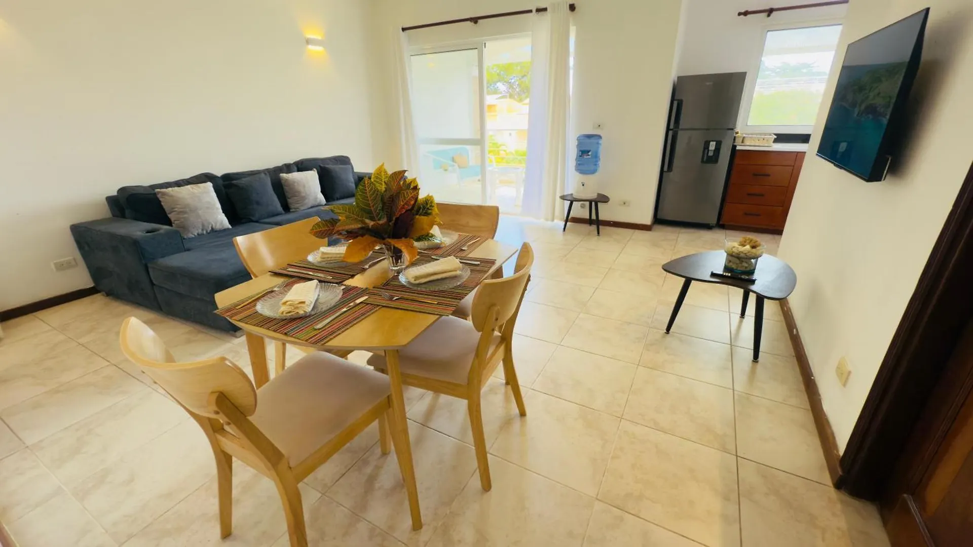 Las Ballenas Beachfront Apartments Las Terrenas