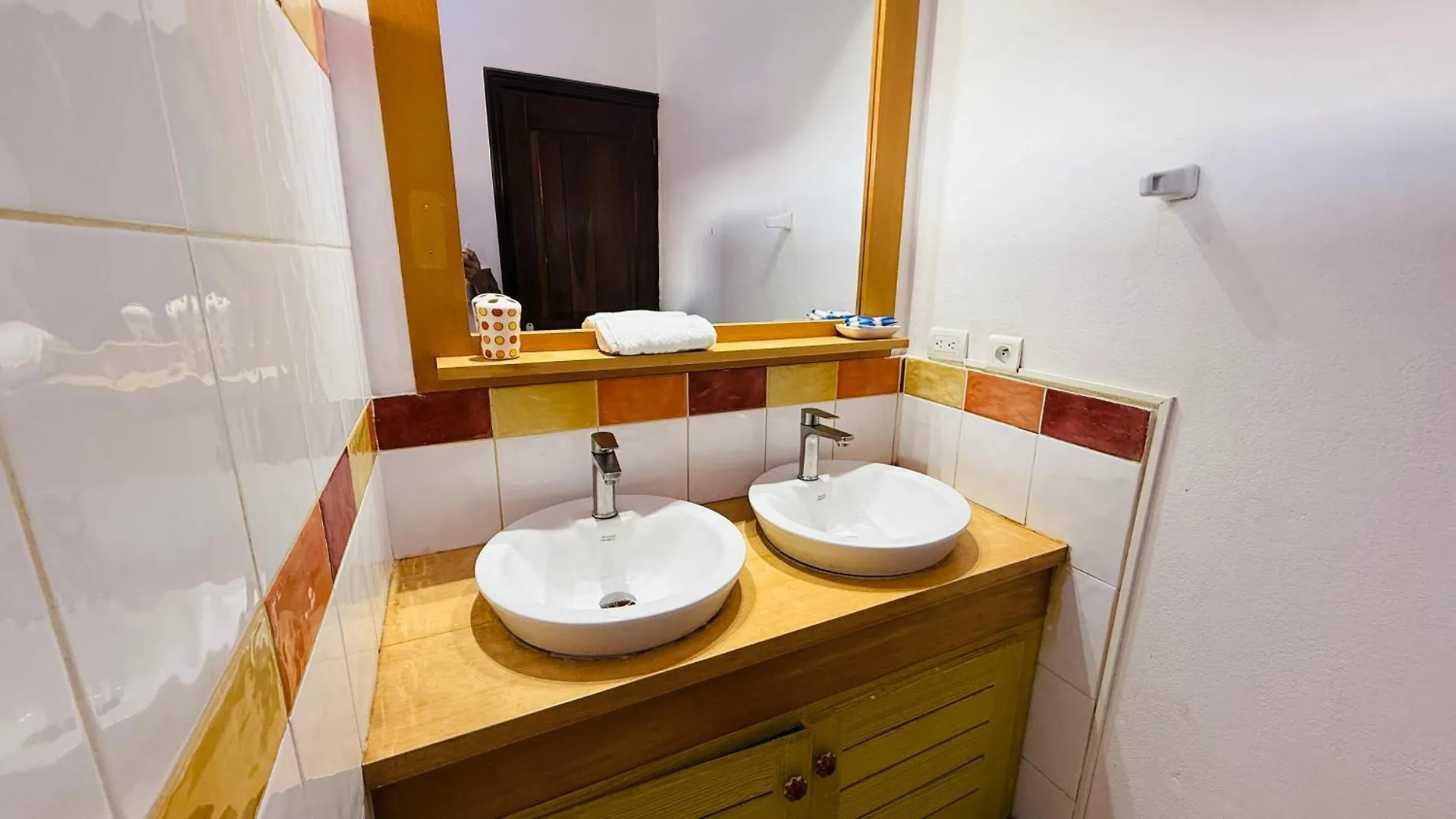 Las Ballenas Beachfront Apartments Las Terrenas