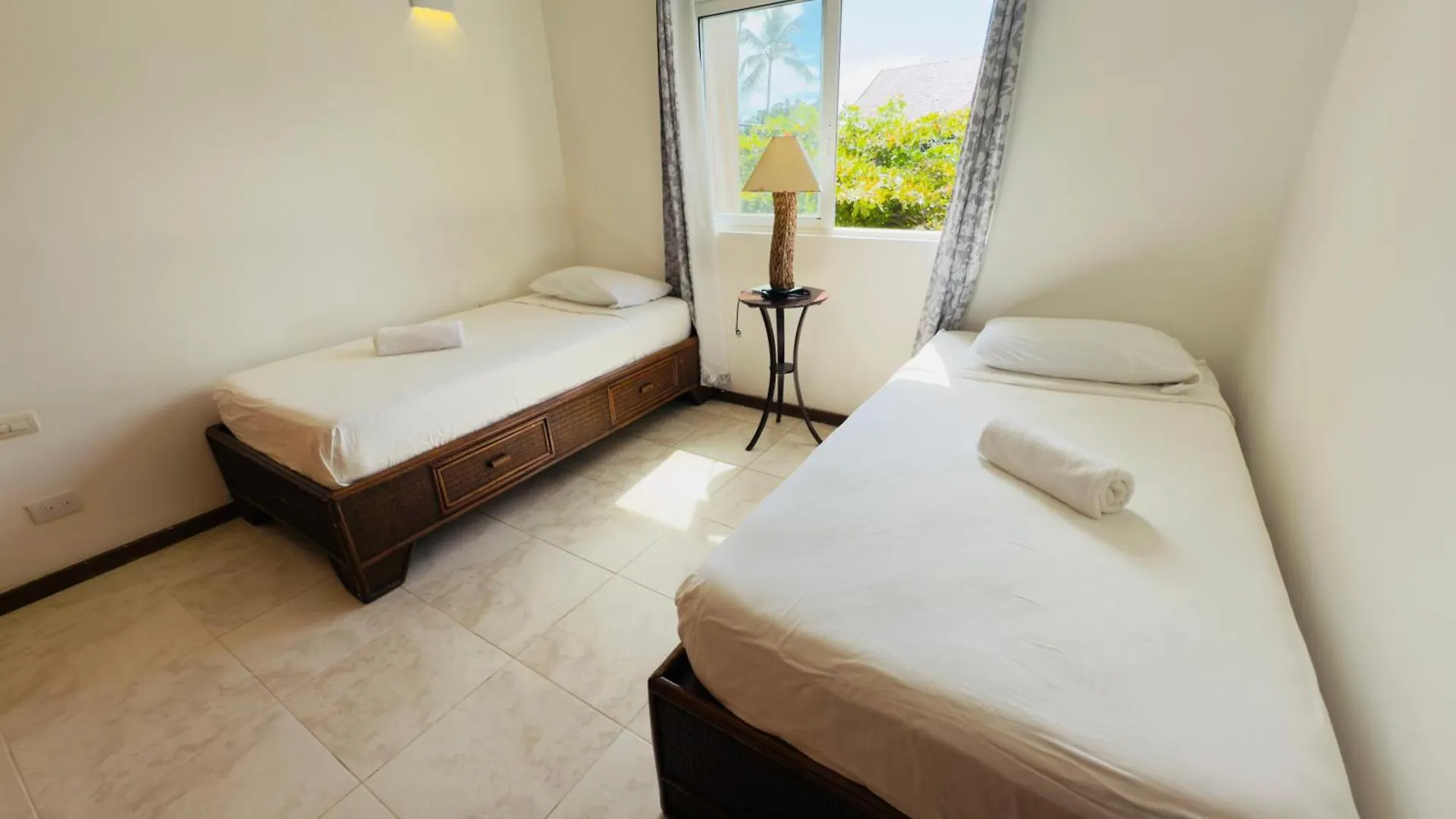 Las Ballenas Beachfront Apartments Las Terrenas
